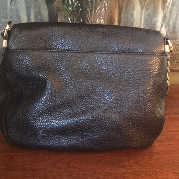 Michael Kors shoulder bag/wallet gently used/clean - Picture 3 of 8